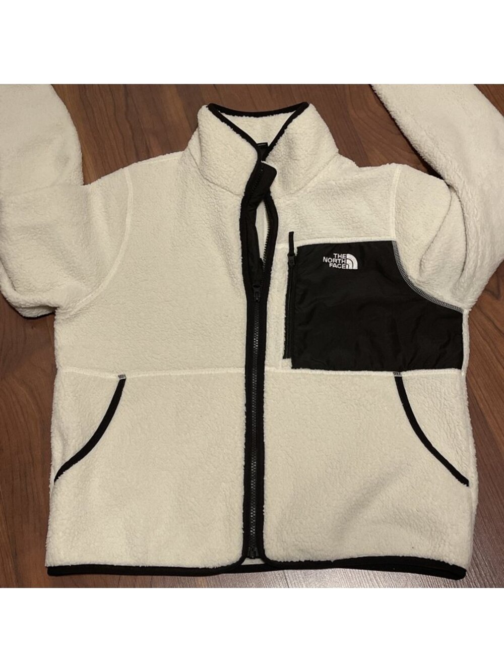 The North Face Yumiori  Full-Zip Jacket  Women's Medium White Dune Black Sherpa